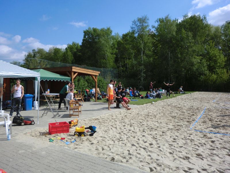 Von den zahlreichen Zuschauern und Aktiven konnten bei sonnigem Wetter...