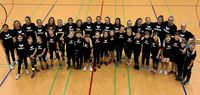 Die Aufwärmshirts von oben