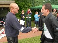 Der Chef-Diplomat bedankt sich bei den Spaniern für die geleistete Schützenhilfe