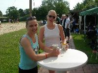 Morgendliches Doping von Steffi Koch und Tina Wessling