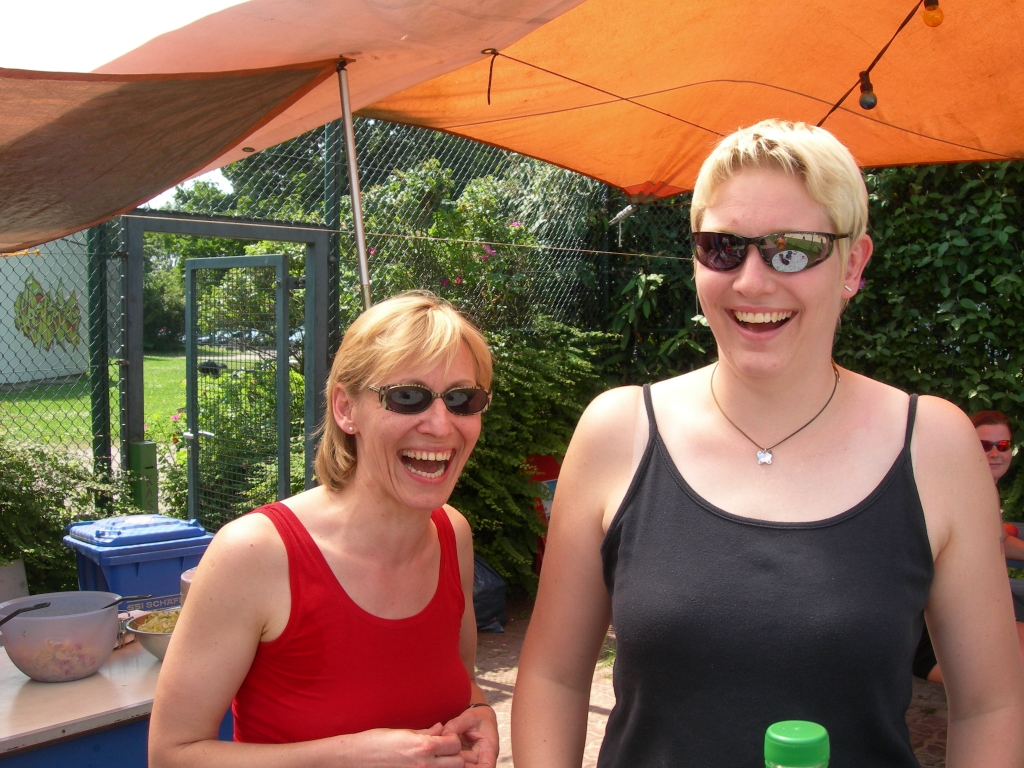 ...Beate und Angelika sowieso...