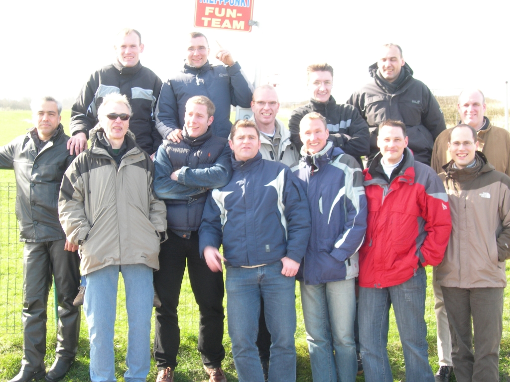 ...und das Gruppenbild vom Touri...immerhin sind alle drauf... :-)