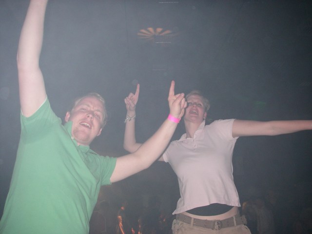 Jan und Johanna in voller Aktion auf der Party