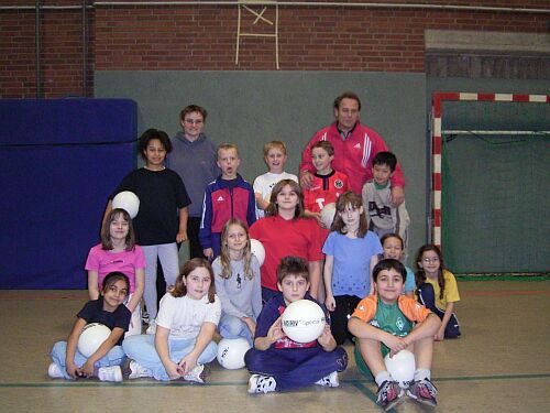 Die Schüler mit Britta Brinkmann und Rüdiger Kühn