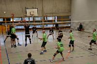 ...ist der Ball (natürlich zu schnell für das Betrachterauge) beim Gegner (o.k.: schön wär´s :-))